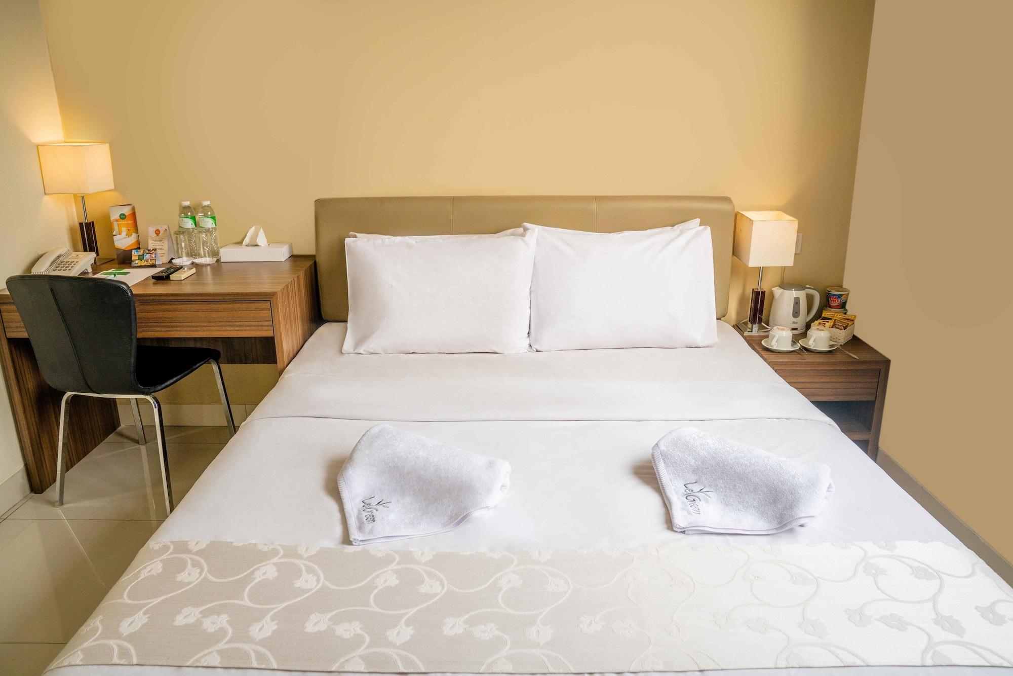 Legreen Suite Gatot Subroto Yakarta Exterior foto