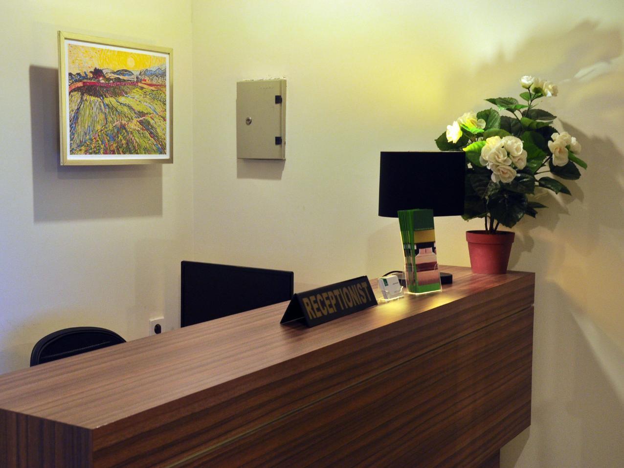 Legreen Suite Gatot Subroto Yakarta Exterior foto